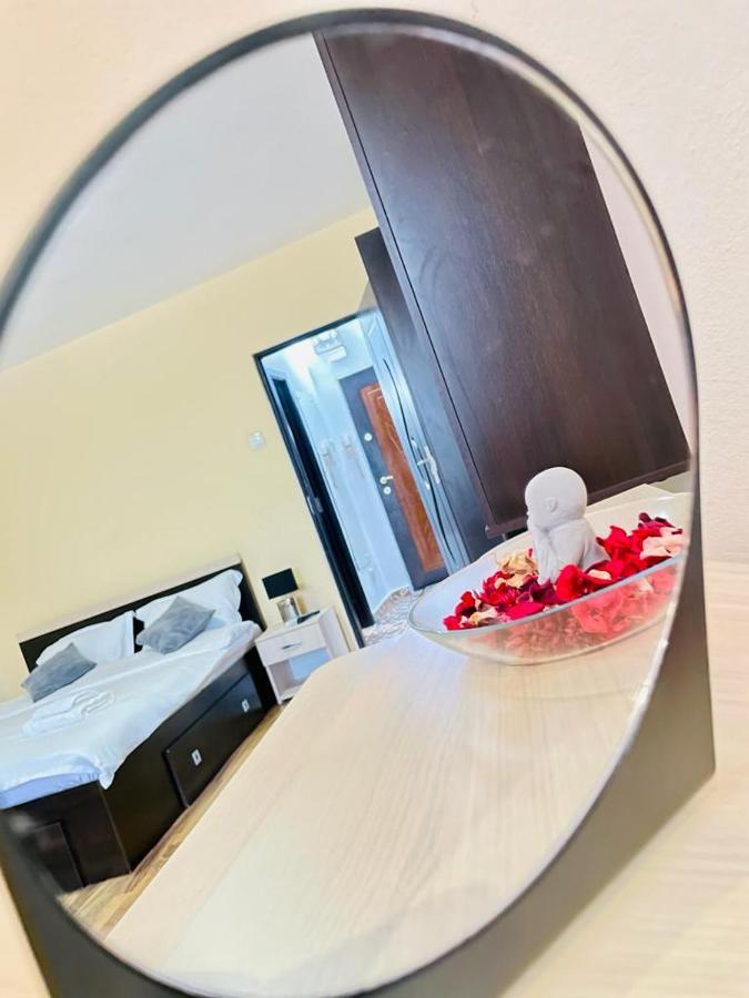 Luand Apartament Iasi Exteriör bild